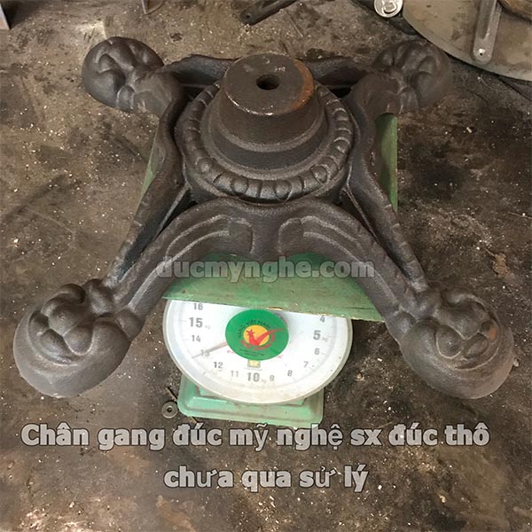 Bàn cafe 4 chân đầu lân gang đúc giá rẻ C4 020 h3